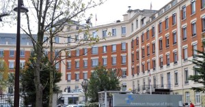 vista-do-hospital-americano-de-neuilly-sur-seine-em-paris-onde-a-cantora-whitney-houston-foi-internada-com-uma-infeccao-respiratoria-07042010-1270641573362_956x500